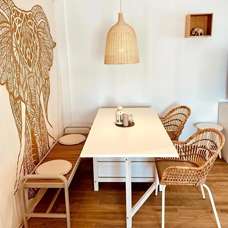 Superb Centre Town Apartment, 2 Bedrm, 2 Bathrm Apartment Fuengirola